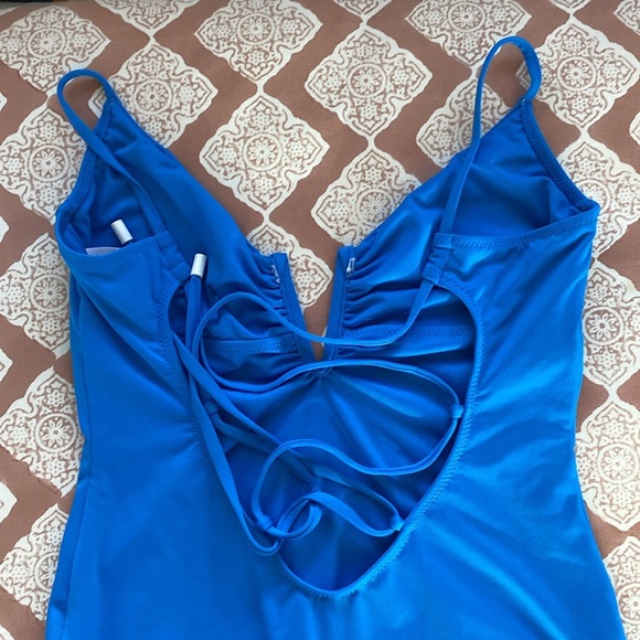 Sanctuary blue Swim suit  One-Piece size small NWOT - Picture 4 of 6